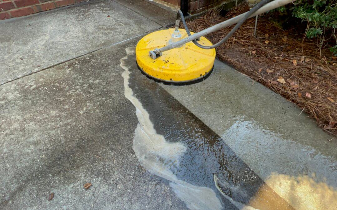 HOW MUCH BLEACH DOES IT TAKE TO CLEAN CONCRETE?